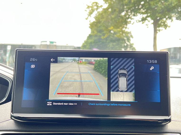 Vehicle Image 37