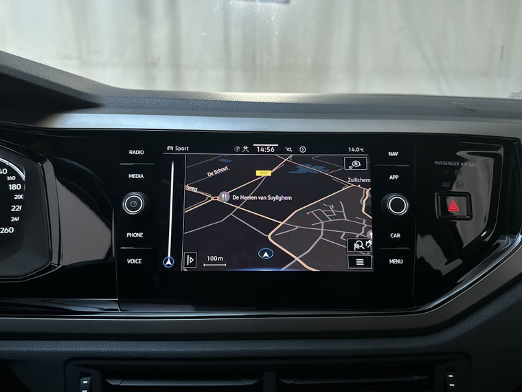 Vehicle Image 13