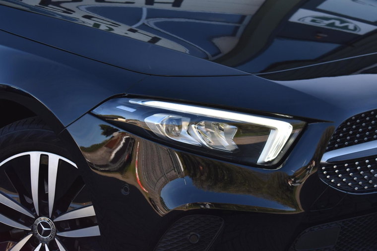 Vehicle Image 30