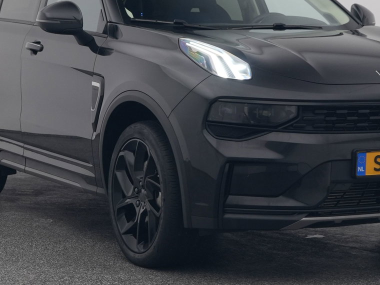 Vehicle Image 17