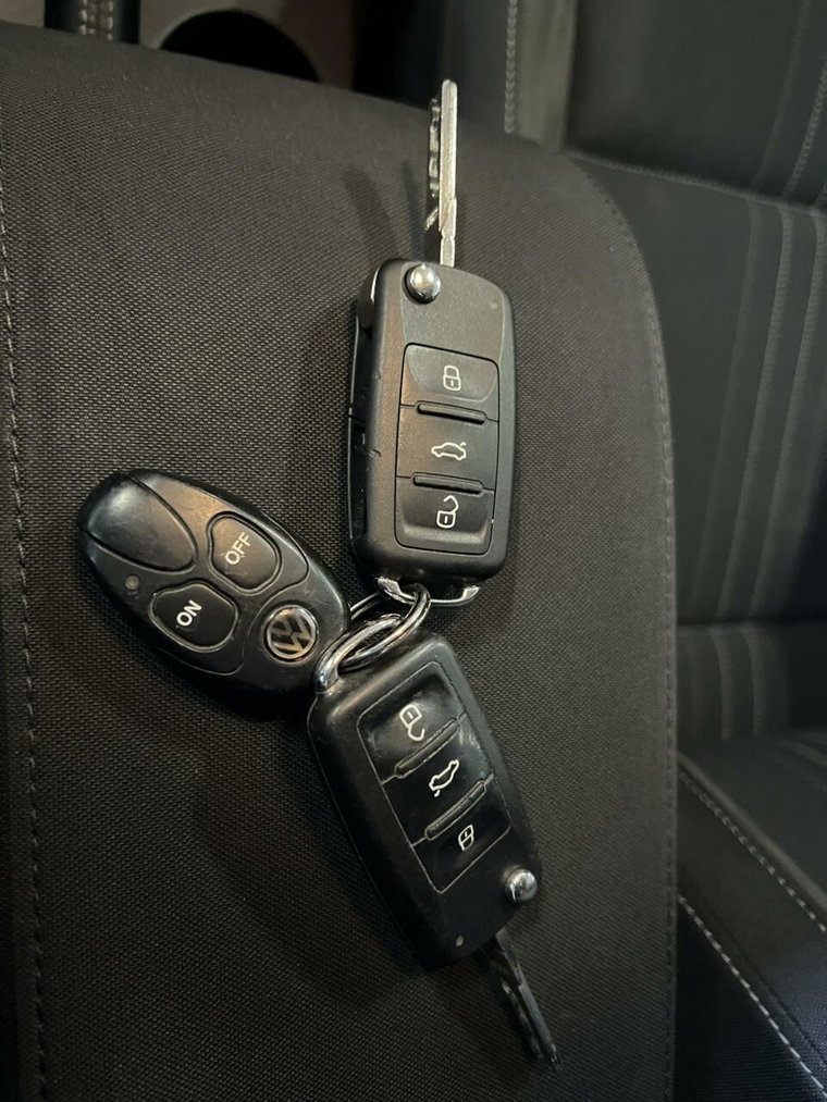 Vehicle Image 24
