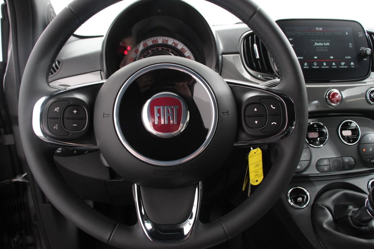 Vehicle Image 15