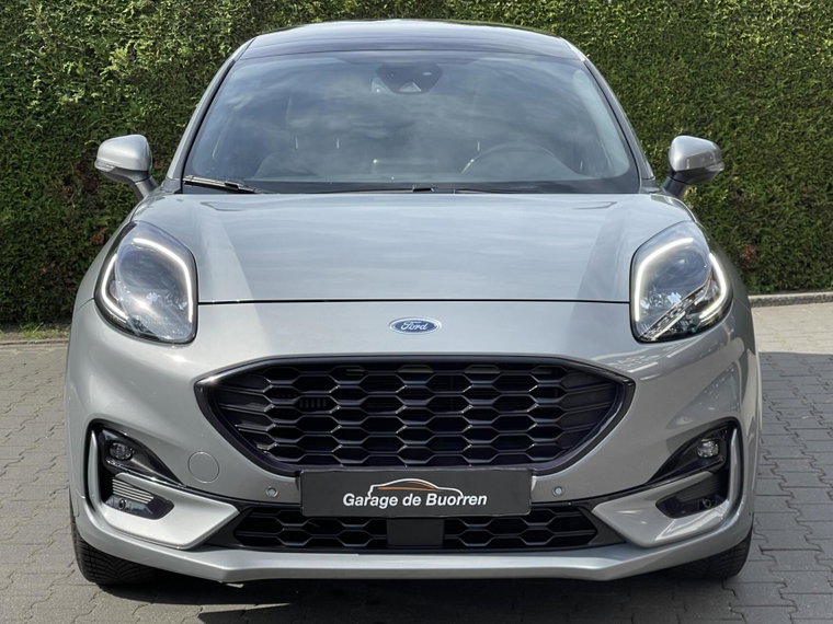 Vehicle Image 8
