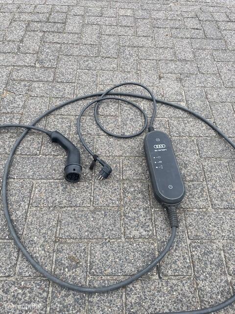 Vehicle Image 27