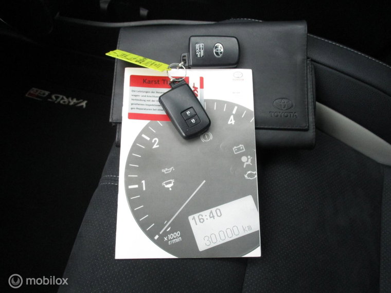 Vehicle Image 20