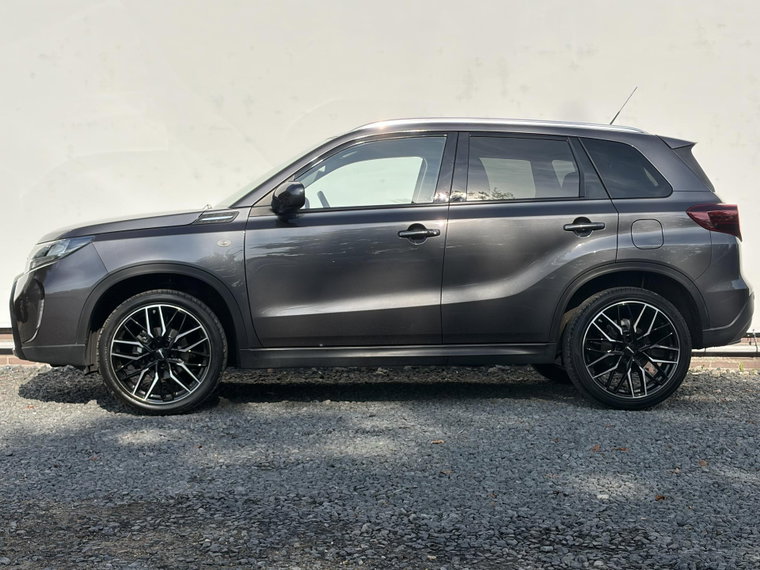 Vehicle Image 13