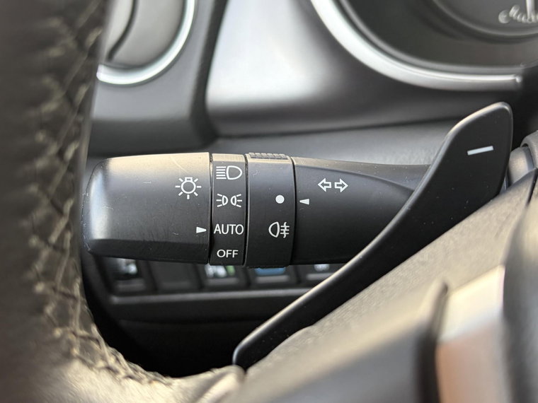 Vehicle Image 23