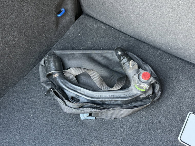 Vehicle Image 39