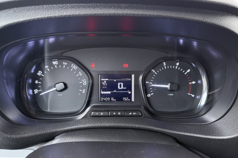 Vehicle Image 20