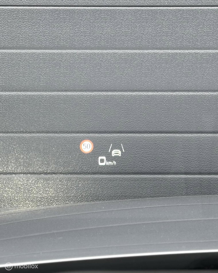 Vehicle Image 39