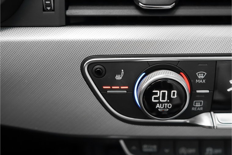 Vehicle Image 29