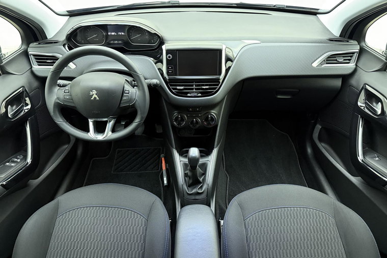 Vehicle Image 27