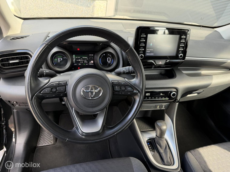 Vehicle Image 14