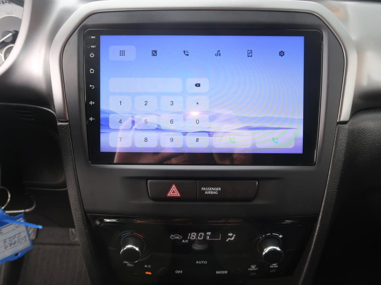 Vehicle Image 17