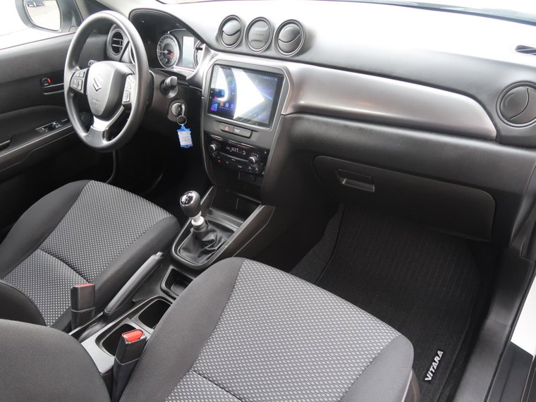 Vehicle Image 26