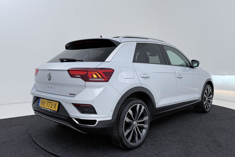 Vehicle Image 42