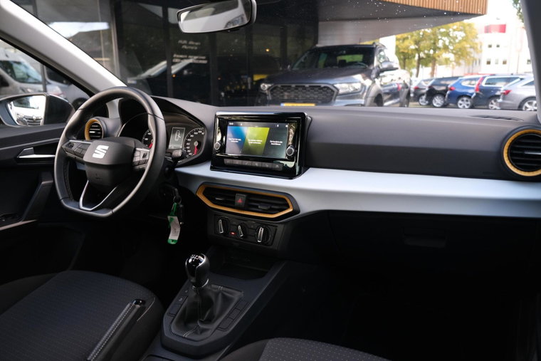 Vehicle Image 31