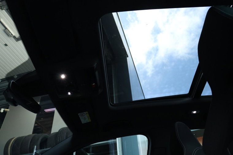 Vehicle Image 41