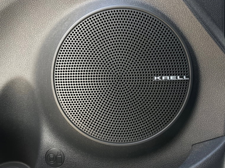 Vehicle Image 29