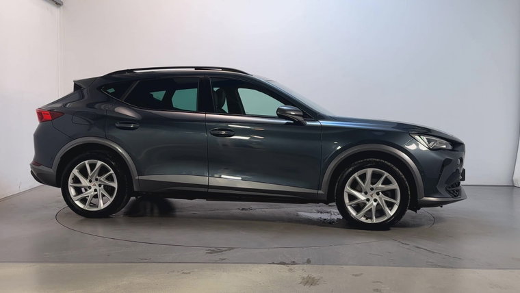 Vehicle Image 12
