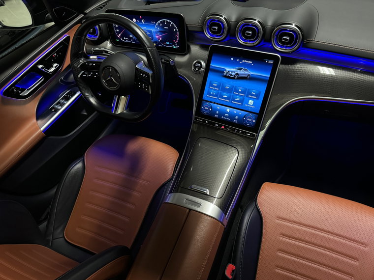Vehicle Image 40