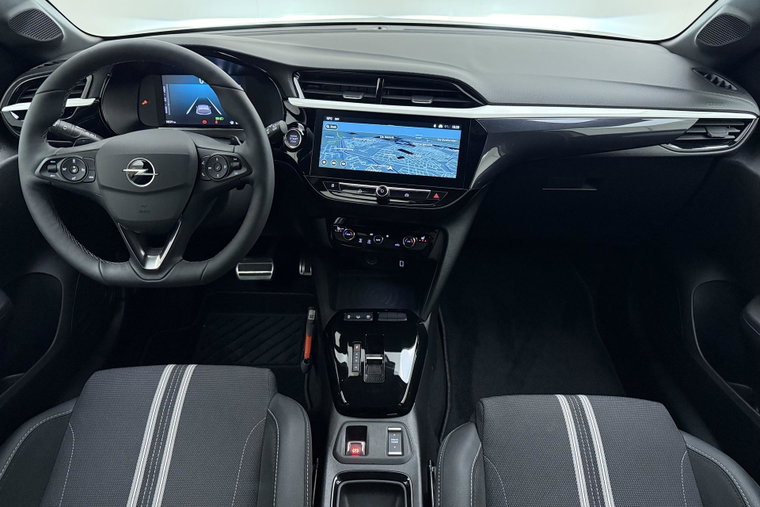 Vehicle Image 30