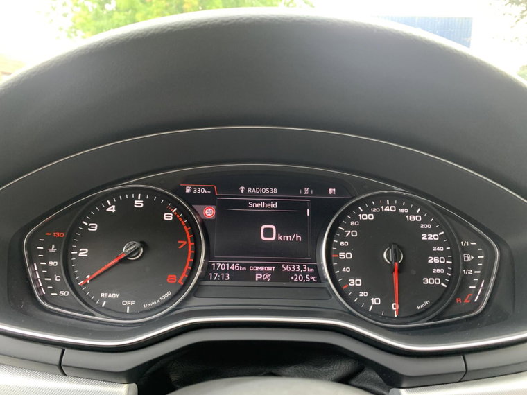 Vehicle Image 30