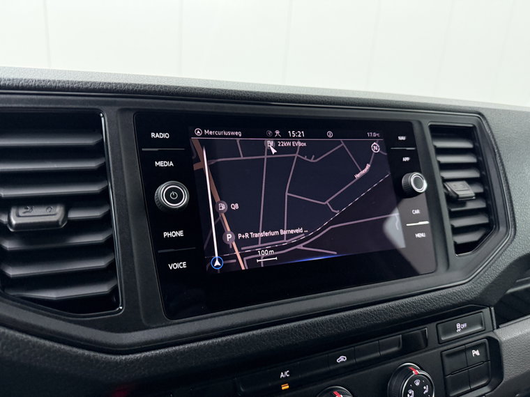 Vehicle Image 22