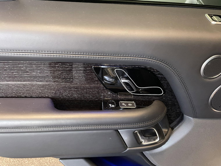 Vehicle Image 26