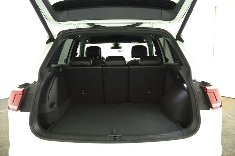Vehicle Image 37
