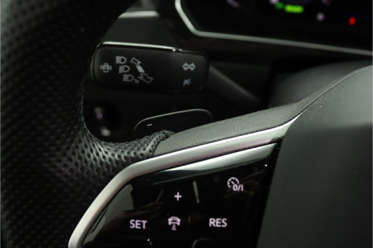 Vehicle Image 50