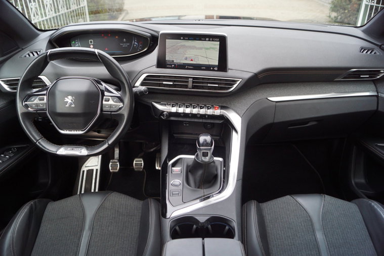 Vehicle Image 41