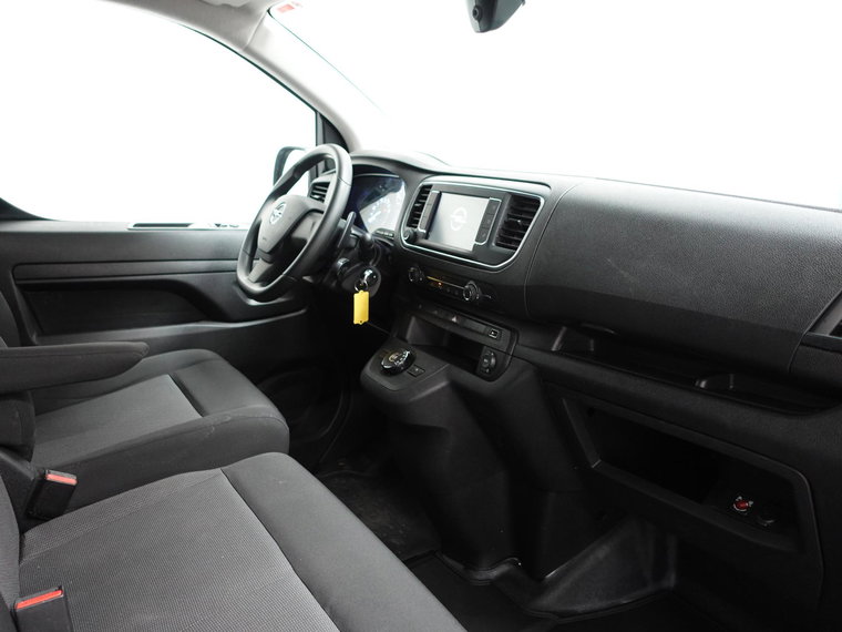 Vehicle Image 40