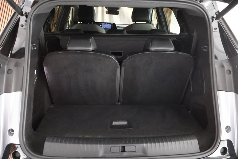 Vehicle Image 48