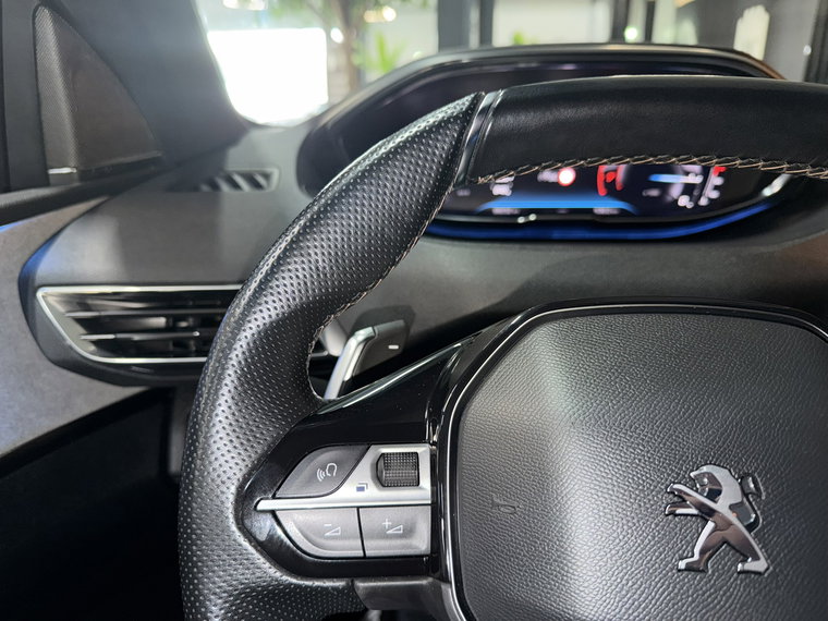 Vehicle Image 33