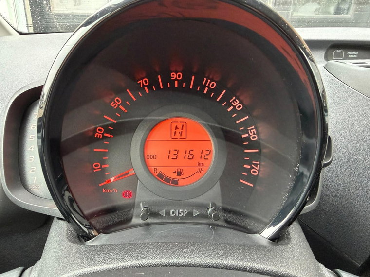 Vehicle Image 40