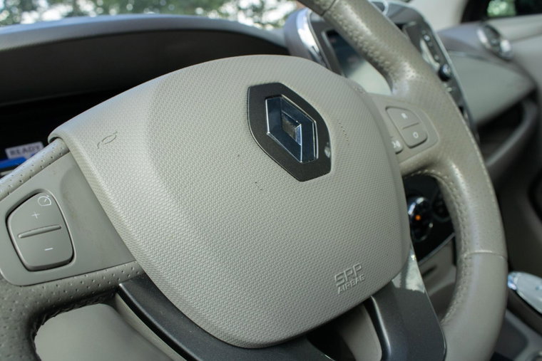 Vehicle Image 22