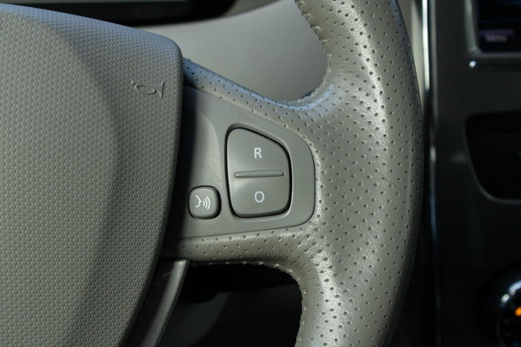Vehicle Image 24