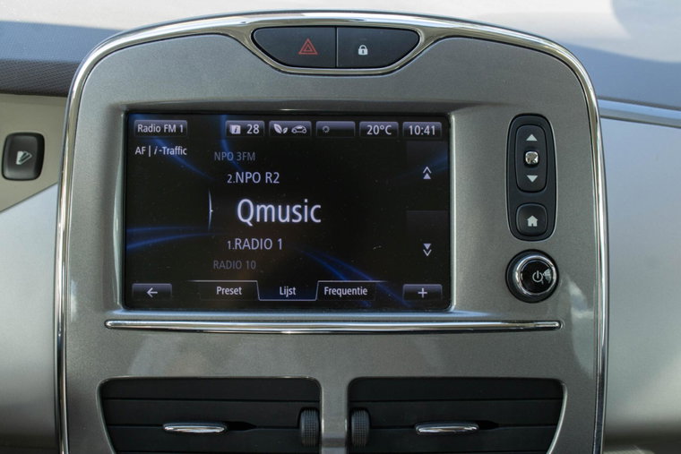 Vehicle Image 32