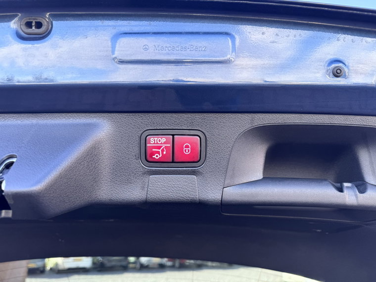 Vehicle Image 26