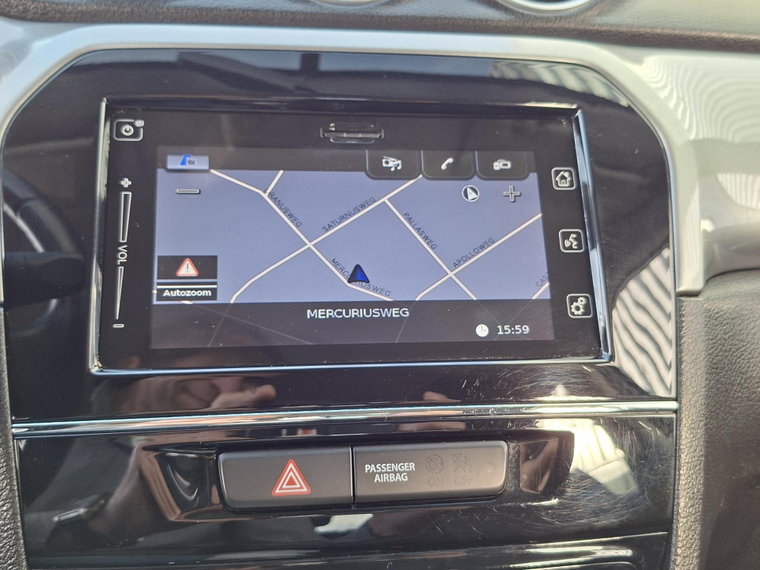 Vehicle Image 18