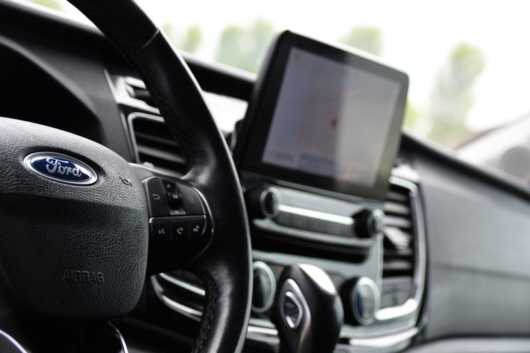Vehicle Image 12