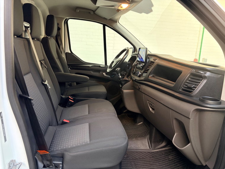 Vehicle Image 39