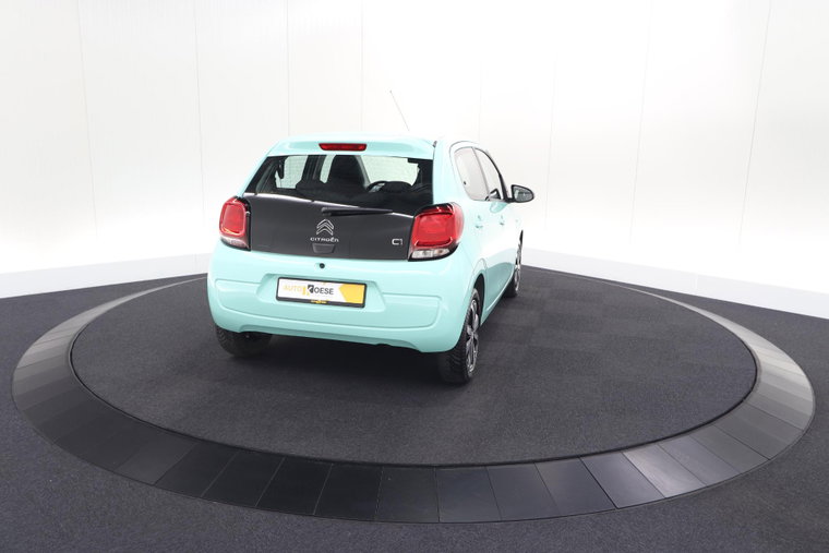 Vehicle Image 15