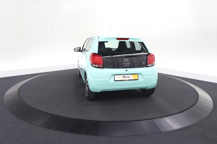 Vehicle Image 19