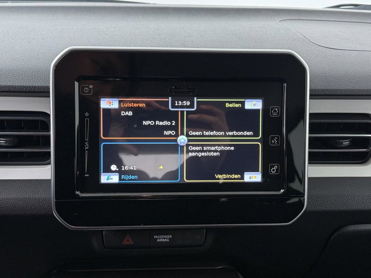 Vehicle Image 13