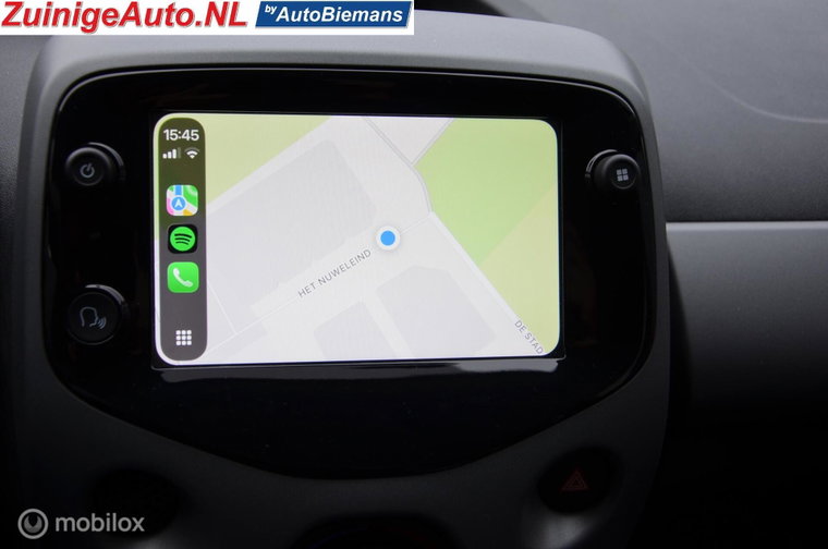 Vehicle Image 12