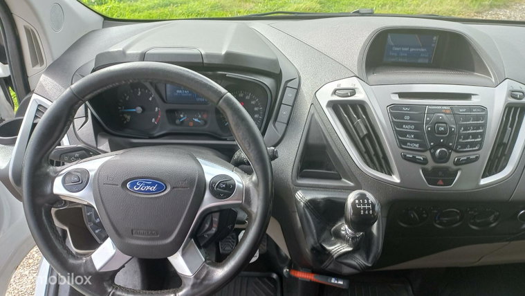 Vehicle Image 22