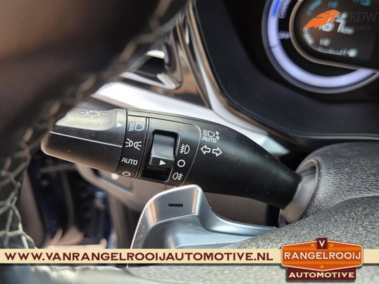 Vehicle Image 35
