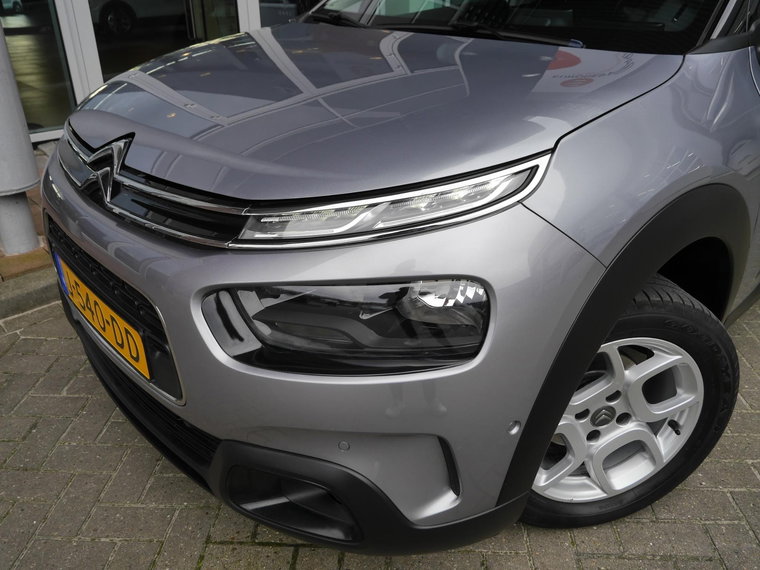 Vehicle Image 36
